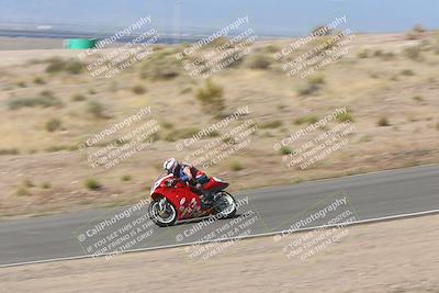 media/Apr-20-2025-AHRMA (Sun) [[393a79c373]]/Race/Group 11 early race/Turn 4b/